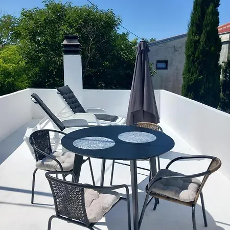 Apartman Nika Razanac